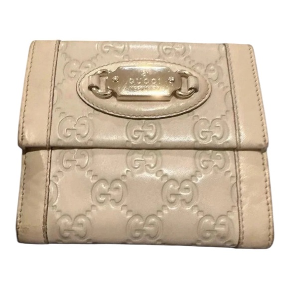 Gucci Cream Embossed Wallet - Picture 1 of 8